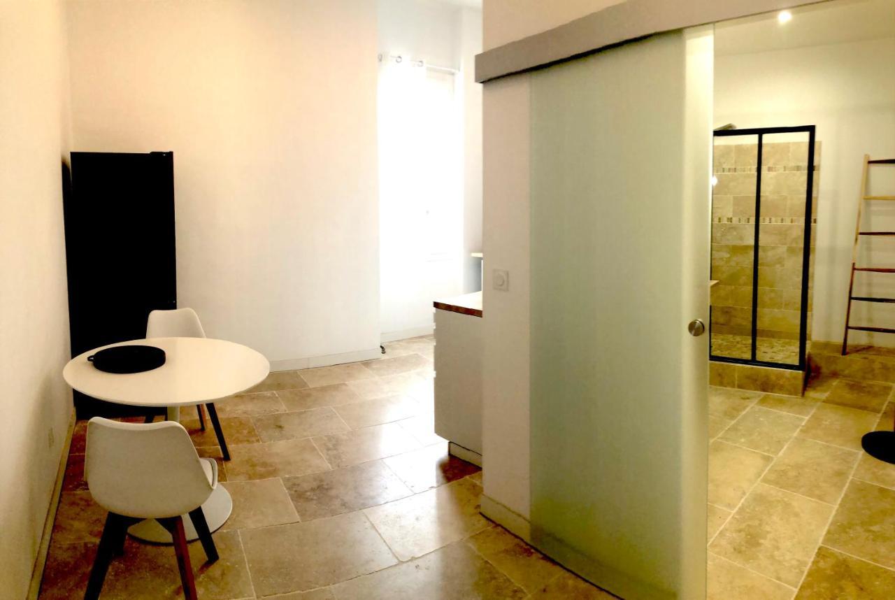 Insula I - Appartement Arenes Centre-Ville ニーム エクステリア 写真